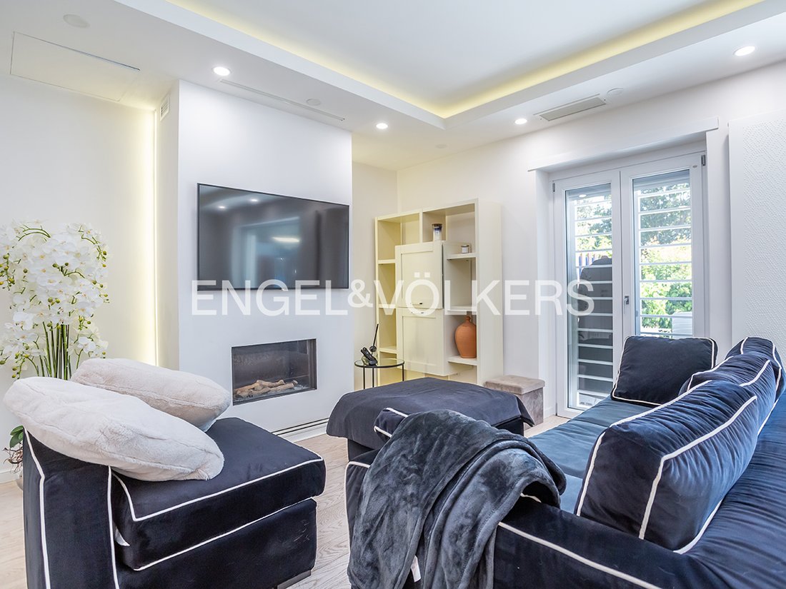 Apartment in Infernetto, Rome, Lazio 3 - 19070648