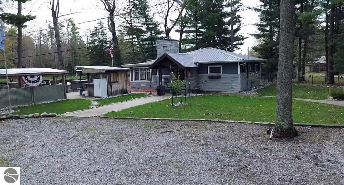 Haus in Rapid City, Michigan, Vereinigte Staaten 4 - 18636684