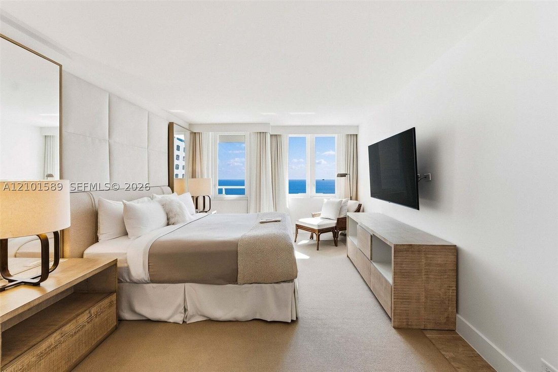 Condo in Miami Beach, Florida, United States 4 - 19068683