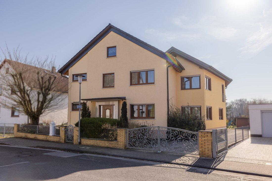 Maison à Rüsselsheim, Hesse, Allemagne 1 - 19068511