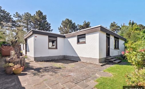 Bungalow in Cologne, North Rhine-Westphalia, Germany 1
