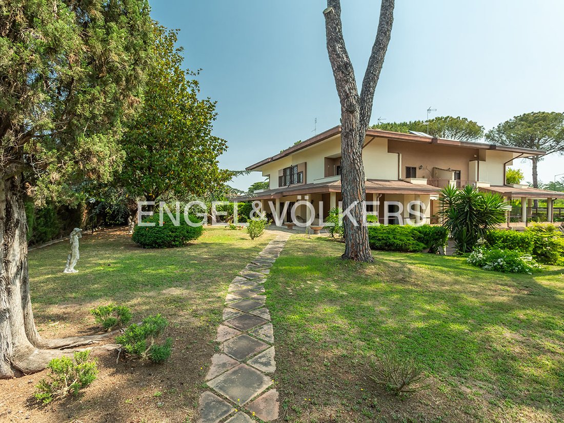 Villa in Eur - Torrino - Giuliano Dalmata, Rome, Lazio 2 - 19071486