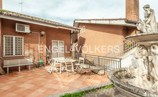 House in Aurelia - Val Cannuta - Ergifee Area, Rome, Italy 1