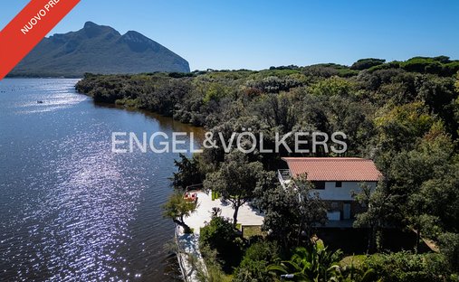 Villa in Sabaudia, Lazio, Italy 1
