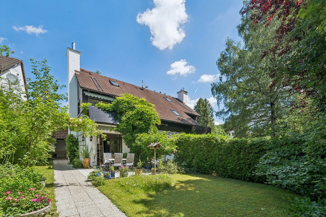 Maison à Straßlach-Dingharting, Bavière, Allemagne 1 - 19069988