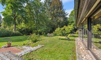 Villa in Hanover, Lower Saxony, Germany 1