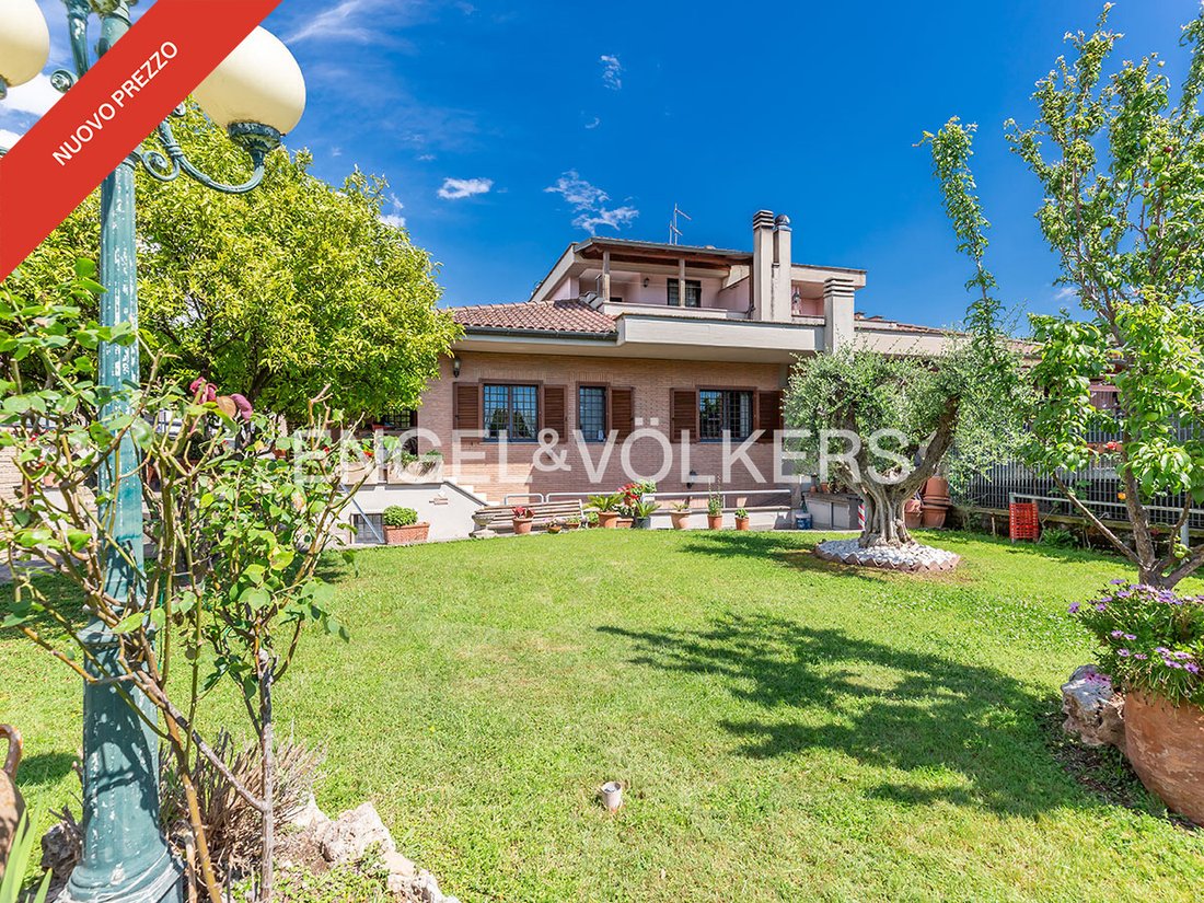 Andere in Torre Maura, Rom, Italien 1 - 19072223