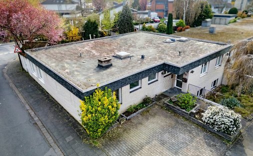 Bungalow in Cologne, North Rhine-Westphalia, Germany 1