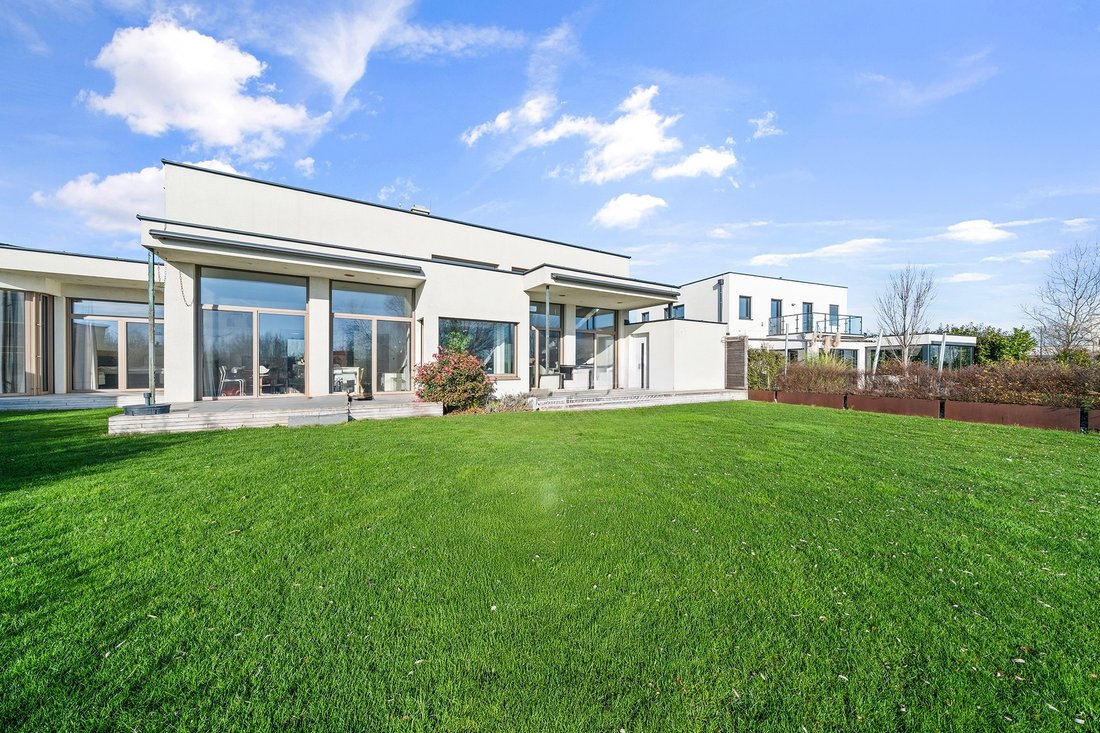 Casa en Parndorf, Burgenland, Austria 2 - 19069272