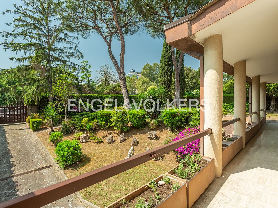 Villa in Eur - Torrino - Giuliano Dalmata, Rome, Lazio 3 - 19071486