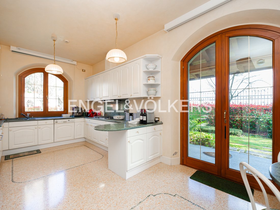Villa à Lizzano in Belvedere, Émilie-Romagne, Italie 5 - 19068657