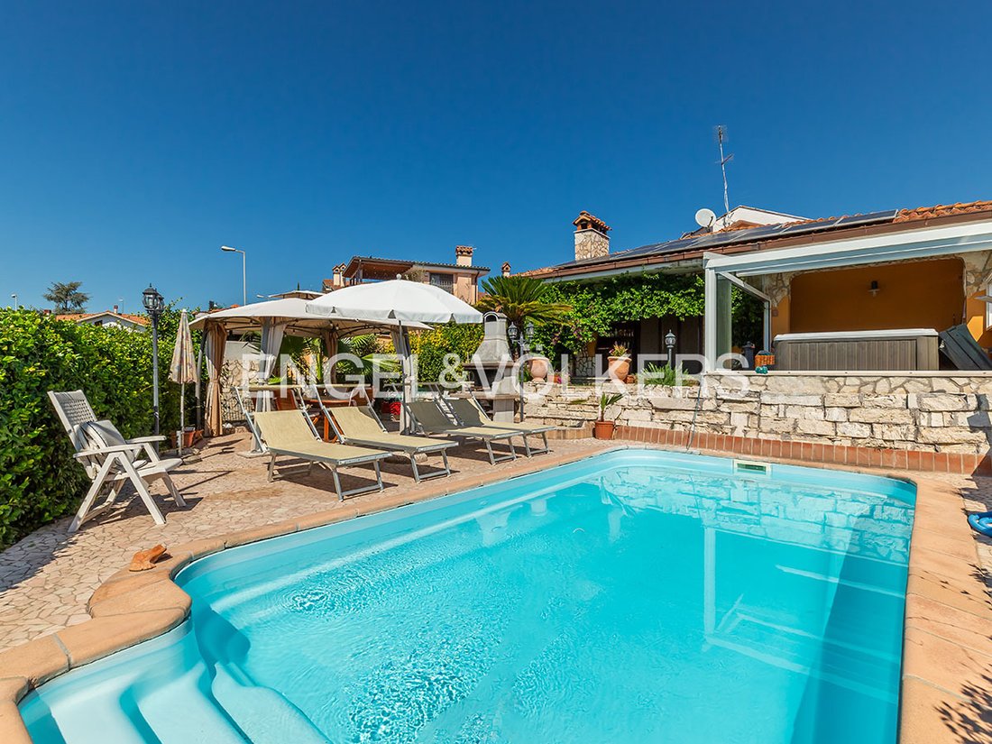 Villa in Colleverde II, Guidonia, Lazio 1 - 19071683