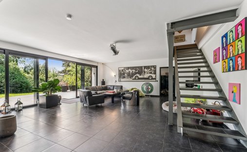 Casa a Bergisch Gladbach, Renania Settentrionale-Vestfalia, Germania 1