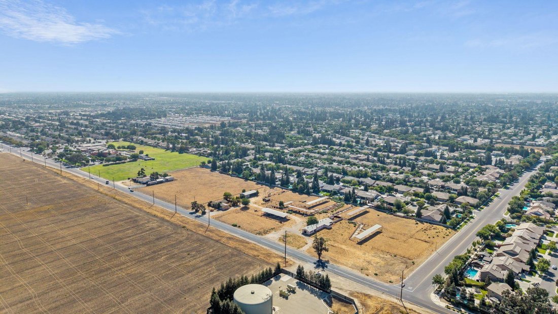 Terreno a Visalia, California, Stati Uniti 4 - 19068283