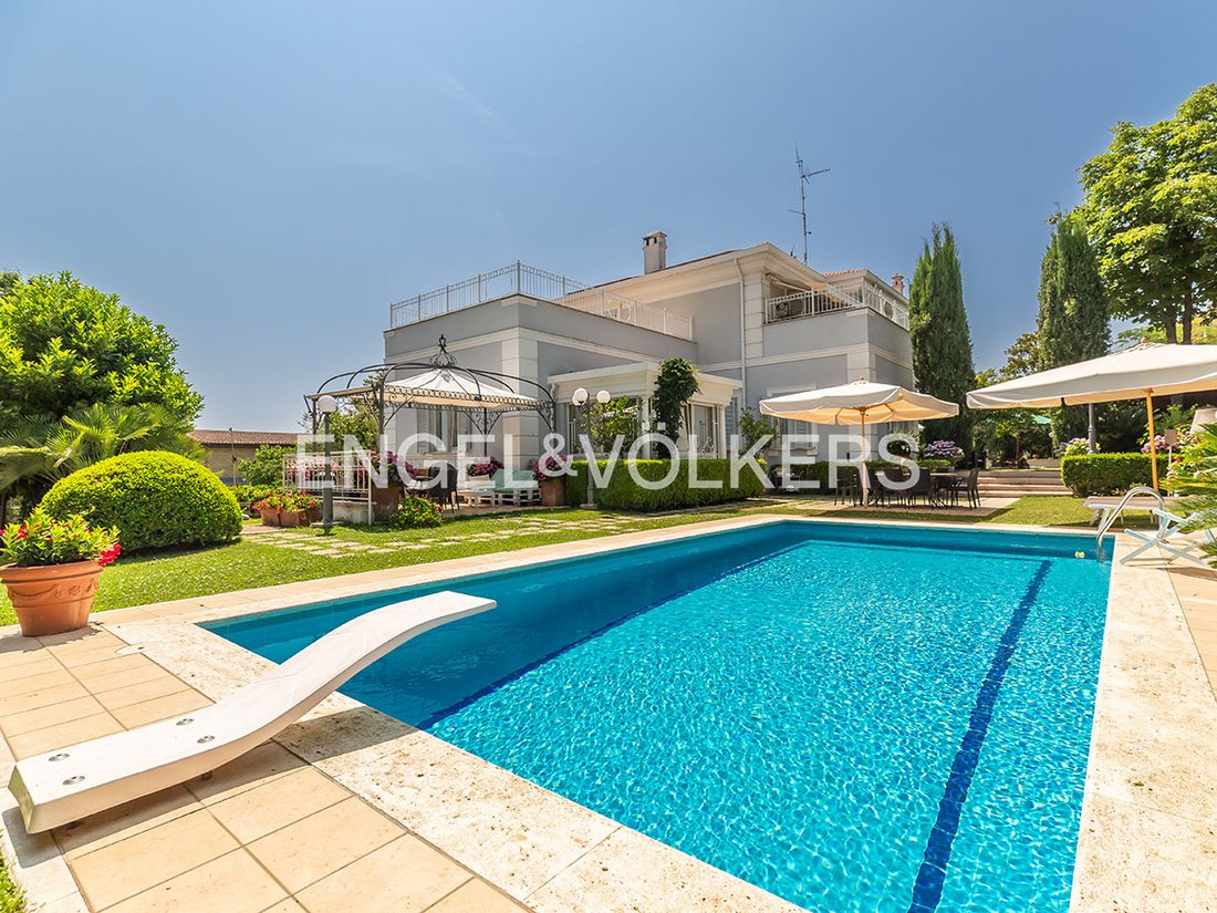 Villa a Genzano di Roma, Lazio, Italia 4 - 19070829