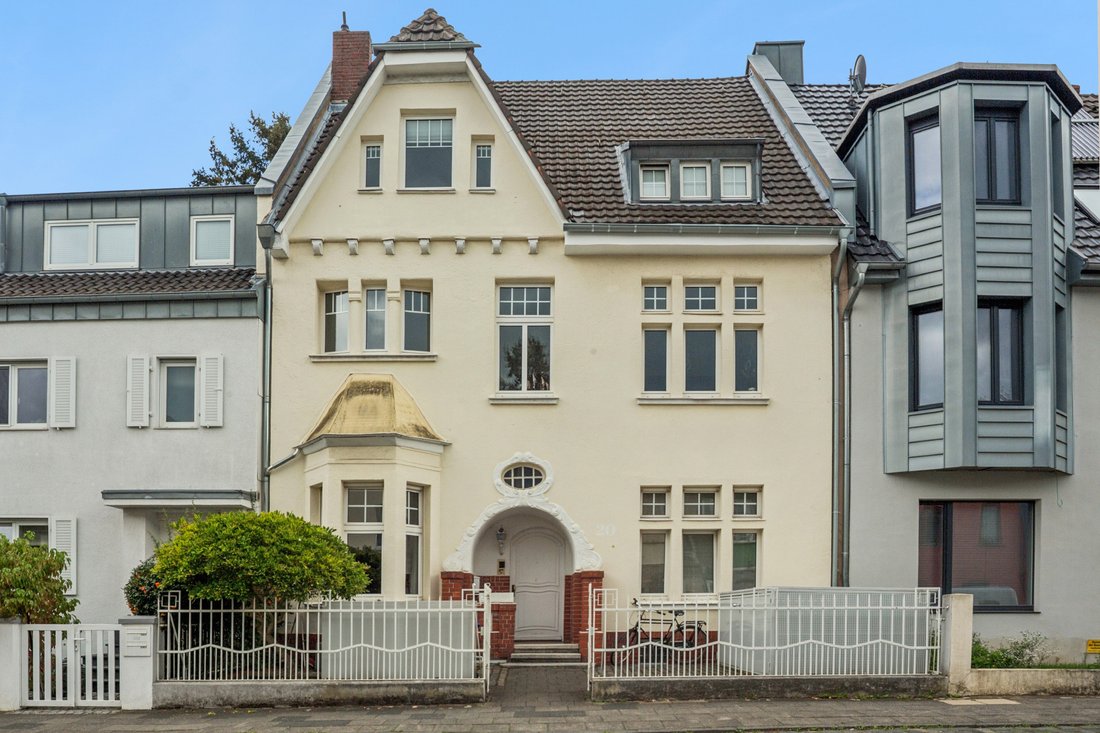 Casa a Colonia, Renania Settentrionale-Vestfalia, Germania 1 - 19070548