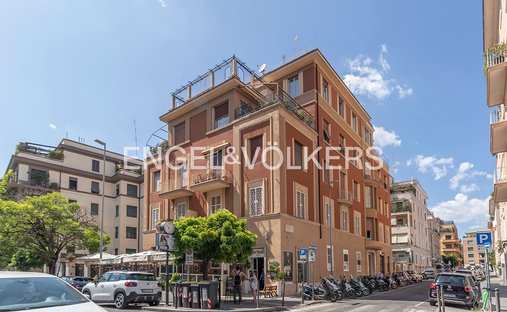 Apartamento en Bolonia, Roma, Italia 1