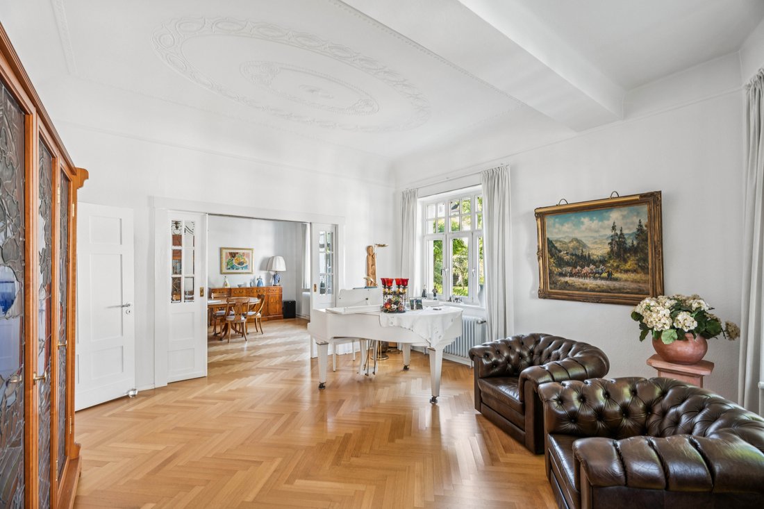 Villa in Essen, North Rhine-Westphalia, Germany 4 - 19068935