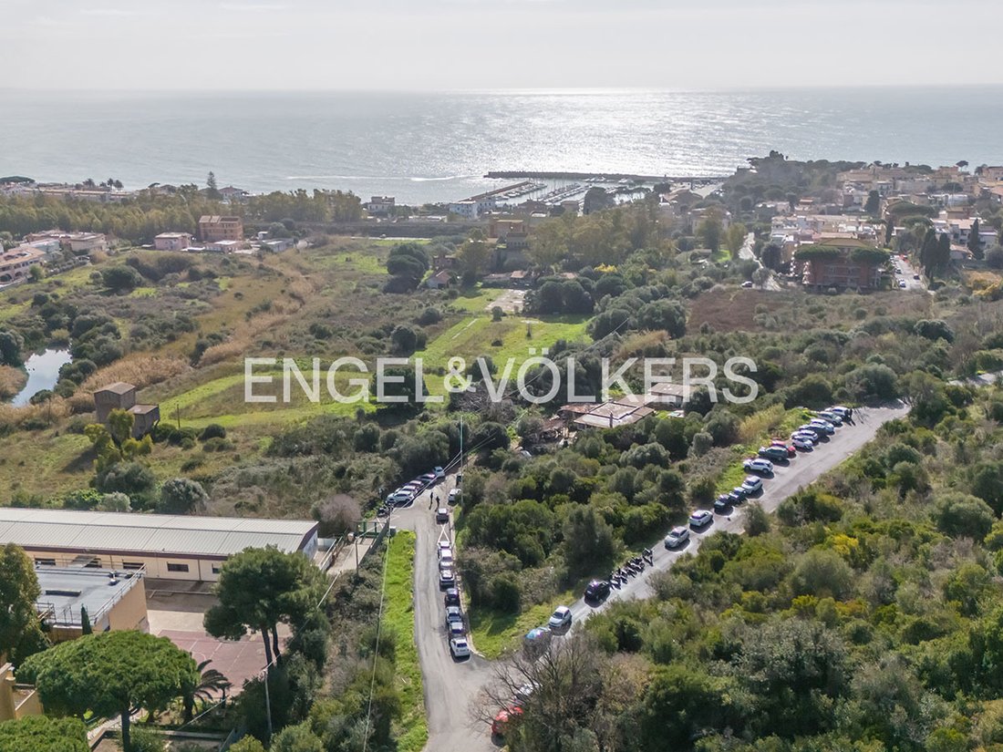 Land in Centro, Santa Marinella, Latium 1 - 19071101