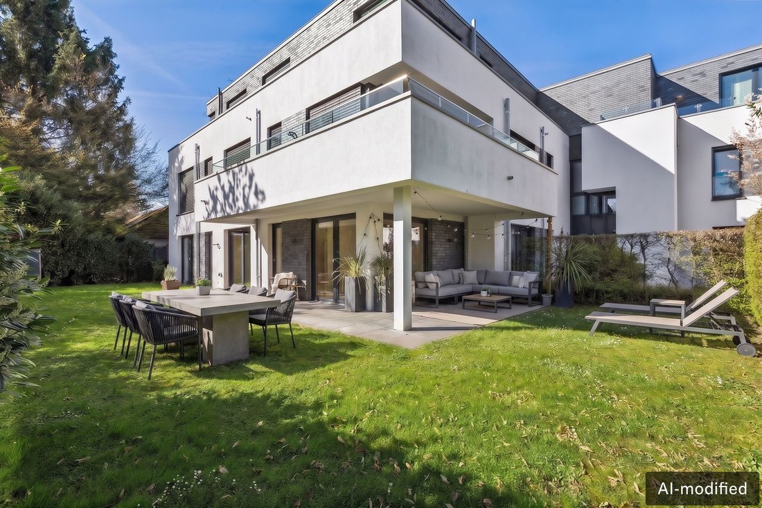 Apartment in Düsseldorf, North Rhine-Westphalia, Germany 1 - 19072268