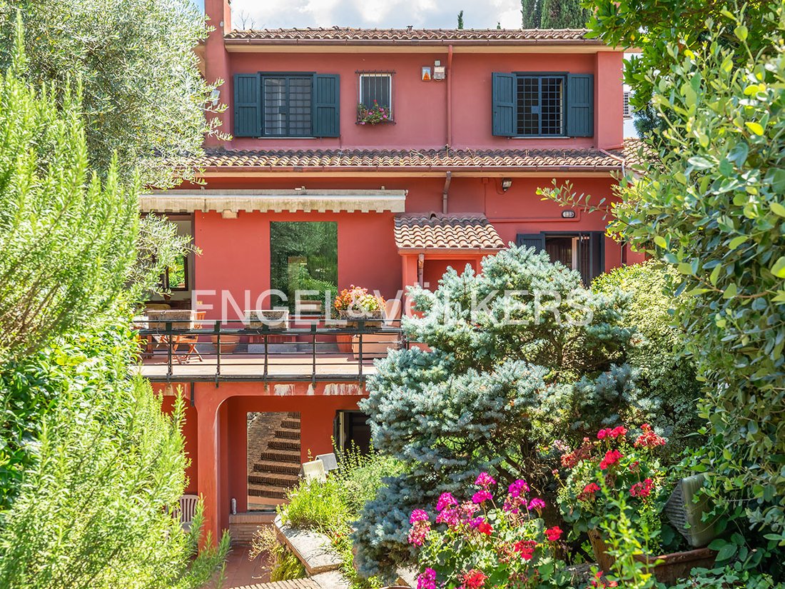 Villa in Giustiniana - La Storta - Olgiata, Rome, Lazio 2 - 19071343