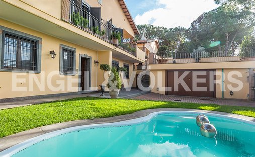 House in La Pisana - Casetta Mattei, Rome, Lazio 1