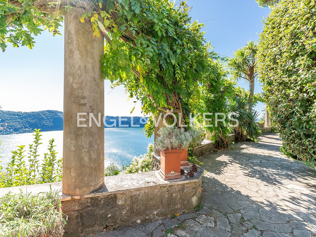 Villa in Castel Gandolfo, Lazio, Italy 5 - 19072460