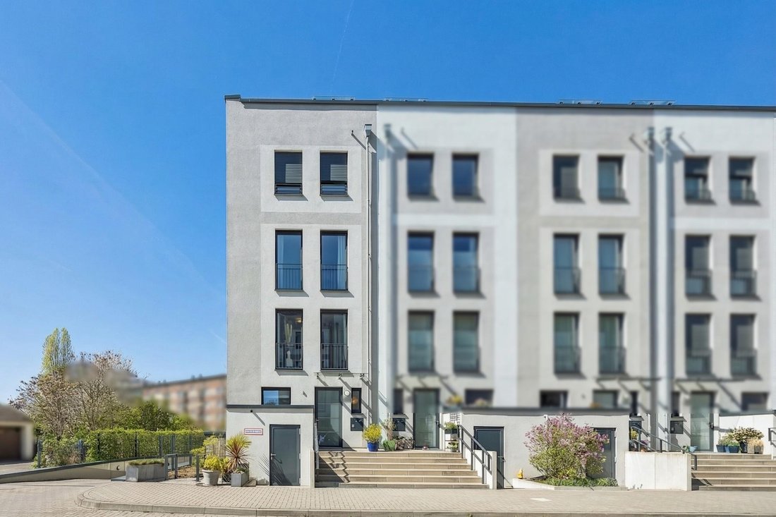 Appartamento a Düsseldorf, Renania Settentrionale-Vestfalia, Germania 2 - 19071755