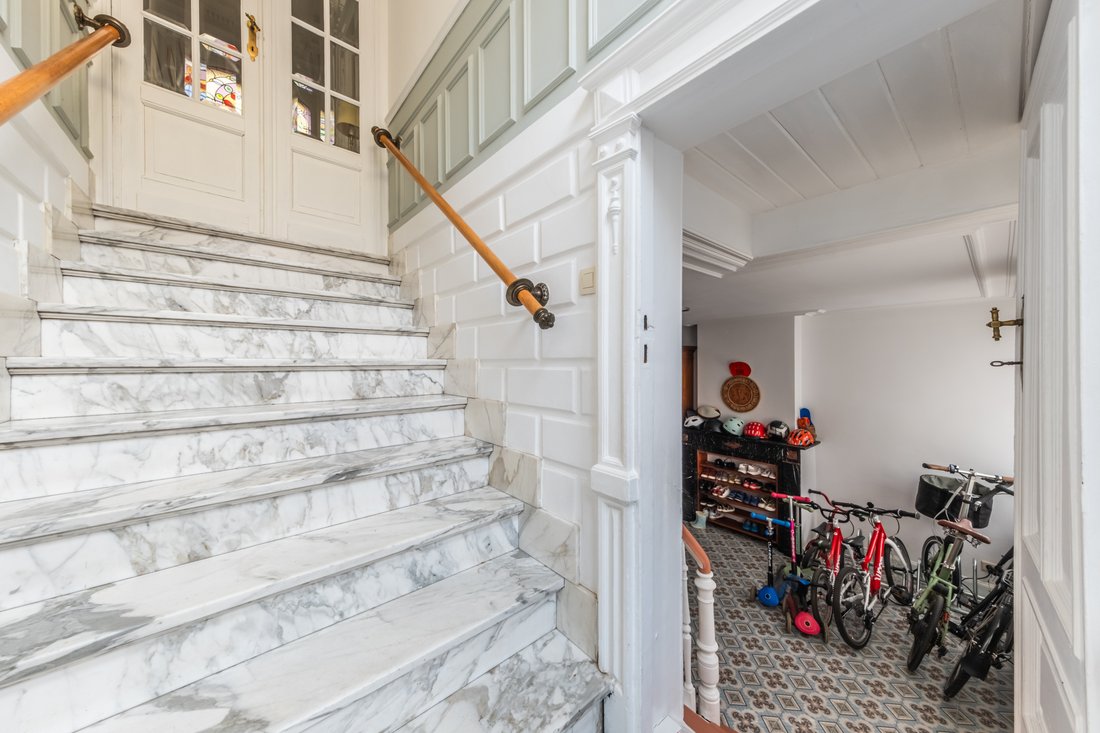 Townhouse in Schaerbeek, Brussels, Belgium 4 - 19068714