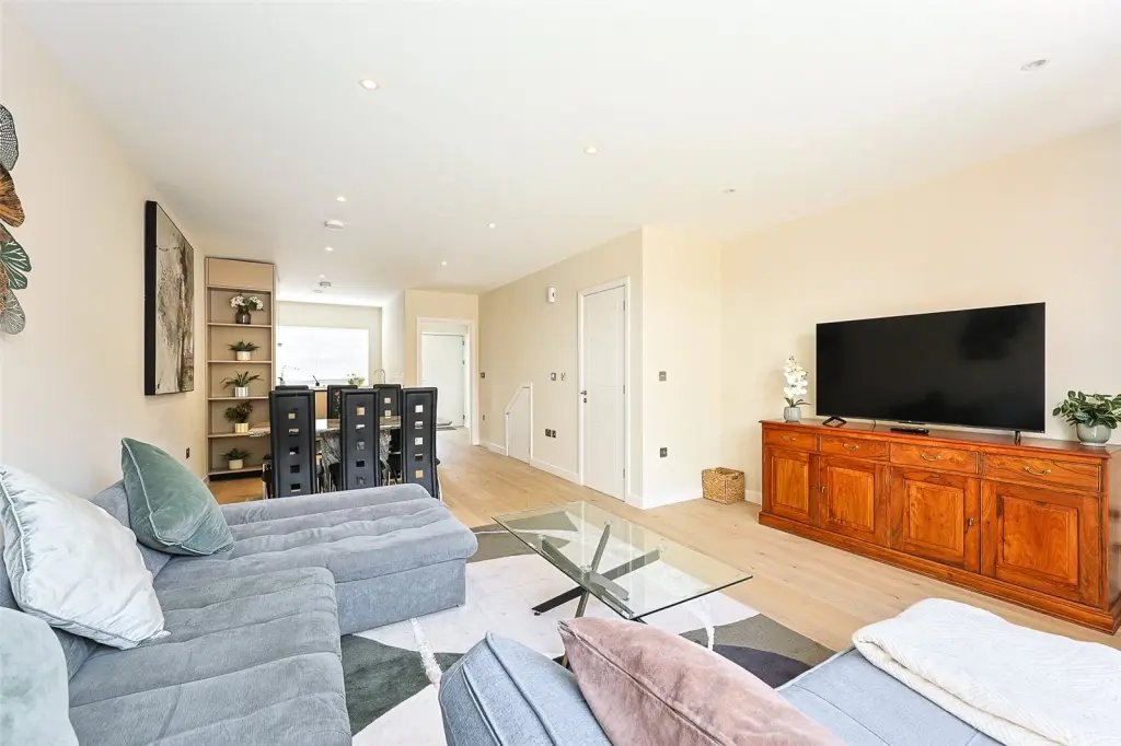 Casa en Ealing (London Borough of Ealing), Municipio de Ealing, Inglaterra 3 - 19068704