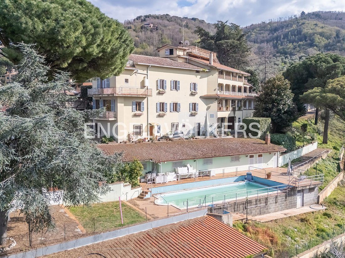 Villa in Monte Compatri, Latium, Italien 1 - 19072439