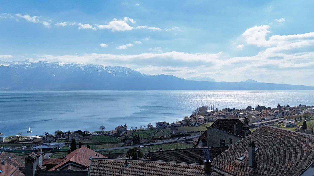 Haus in Bourg-en-Lavaux, Waadt, Schweiz 1 - 19068533