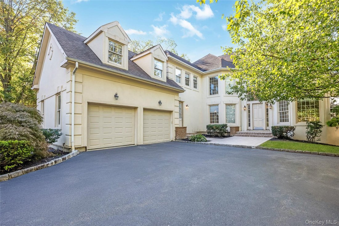 Casa a Manhasset, New York, Stati Uniti 1 - 19068494