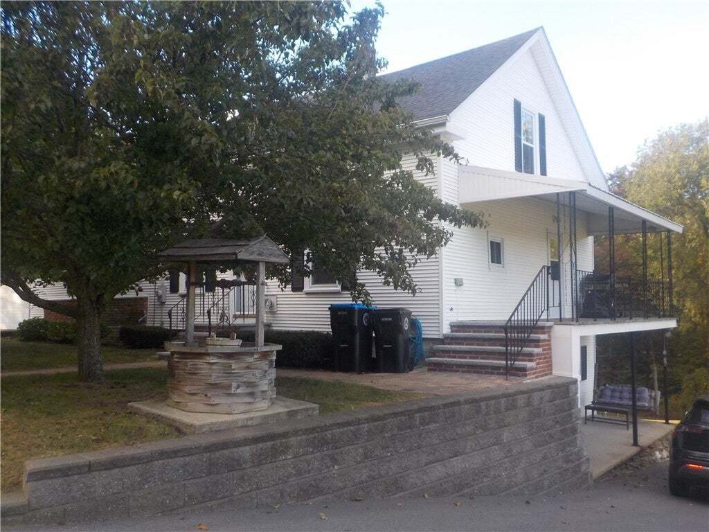 House in North Smithfield, Rhode Island, United States 1 - 19068550