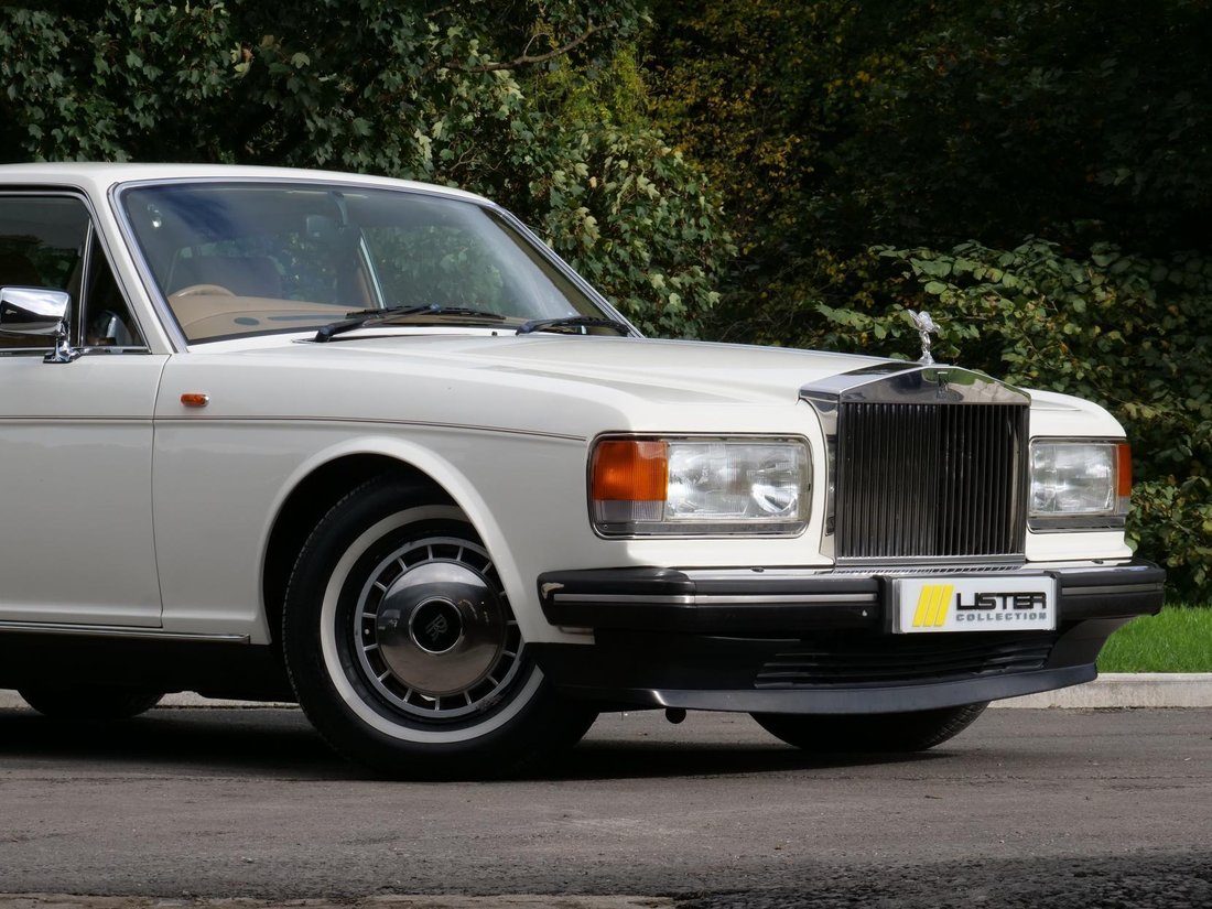 Sedan in Blackburn, United Kingdom 2 - 19068655