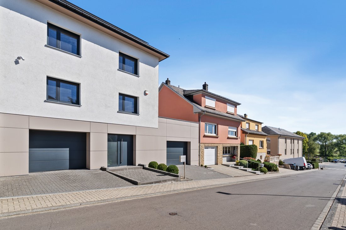Maison à Roeser, Esch-sur-Alzette, Luxembourg 2 - 19071011
