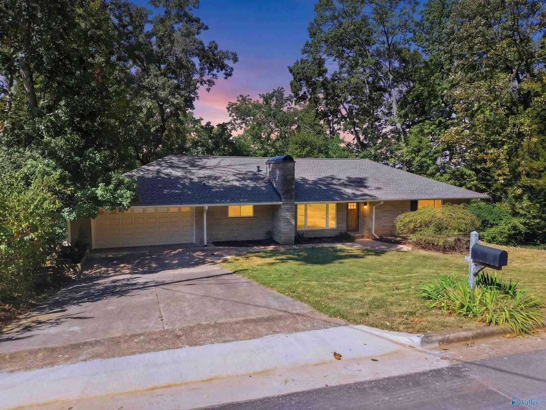House in Redstone Arsenal, Alabama, United States 2 - 19068395