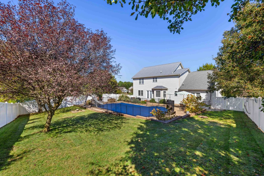 House in Fishersville, Virginia, United States 4 - 19068360
