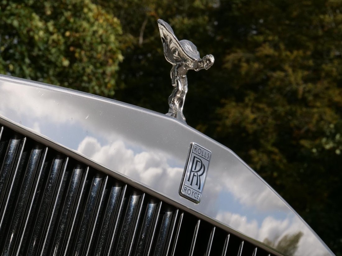 Sedan in Blackburn, United Kingdom 4 - 19068655
