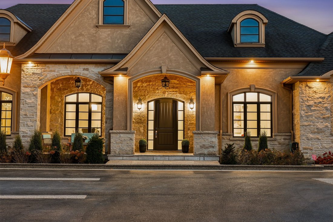 Haus in Hamilton, Ontario, Kanada 4 - 19070668