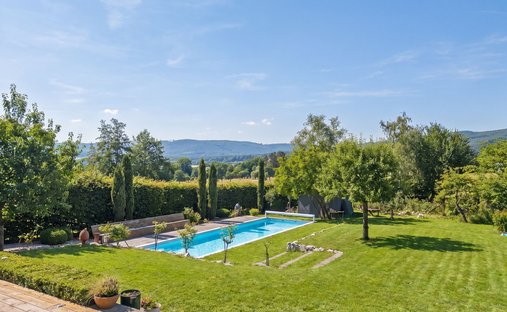 Villa in Bad Homburg vor der Höhe, Hessen, Deutschland 1