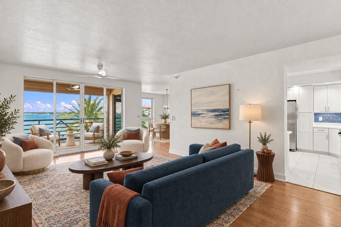 Condo in St. Petersburg, Florida, United States 3 - 19068783