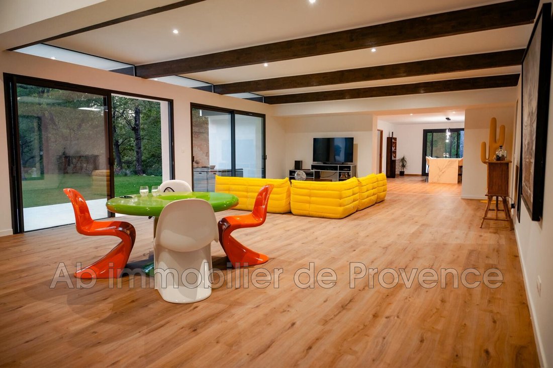 Villa en Le Puy-Sainte-Réparade, Provenza-Alpes-Costa Azul, Francia 3 - 19070766