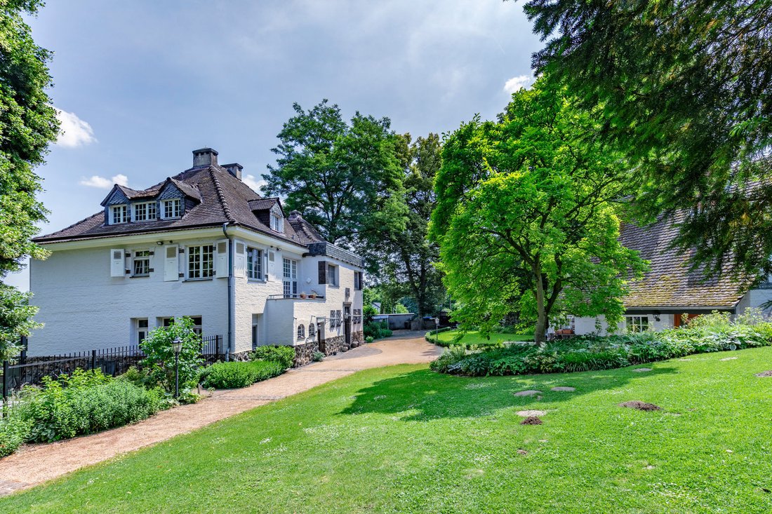 Villa in Bonn, Nordrhein-Westfalen, Deutschland 2 - 19070514