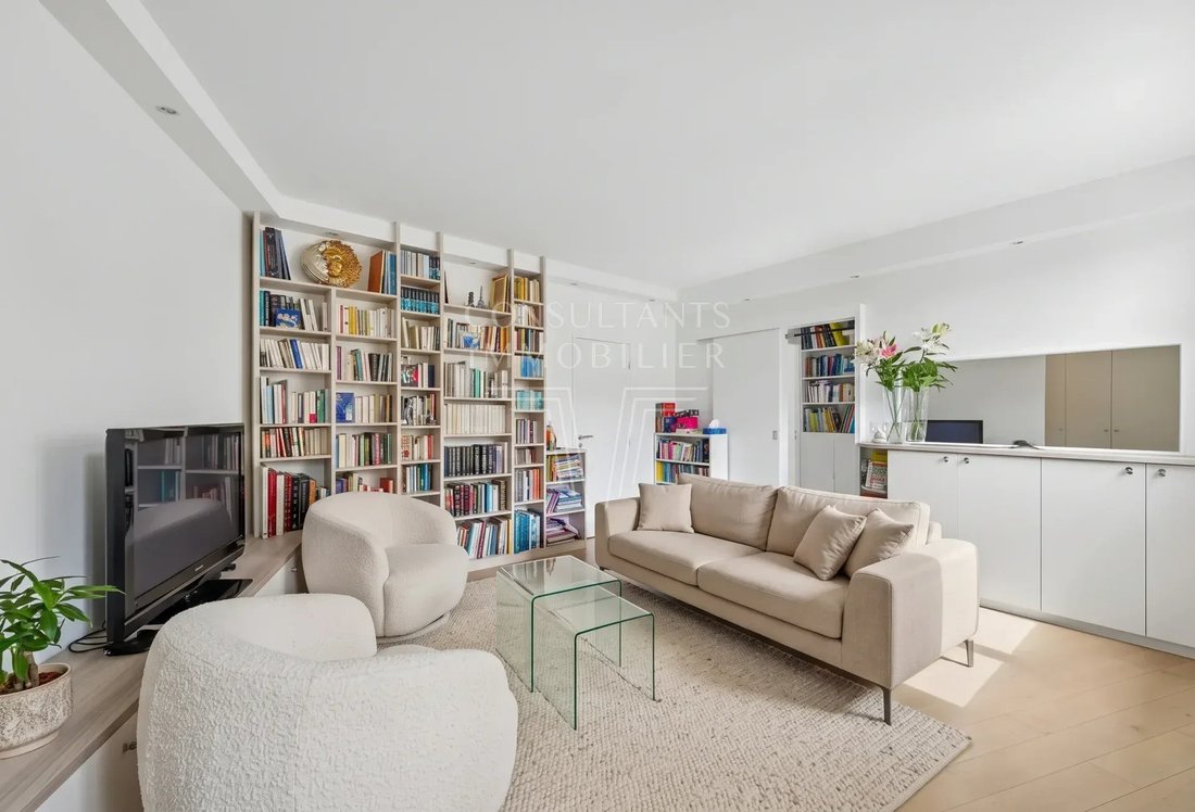 Apartment in Chaillot, Paris 16e Arrondissement, Paris 4 - 18703948