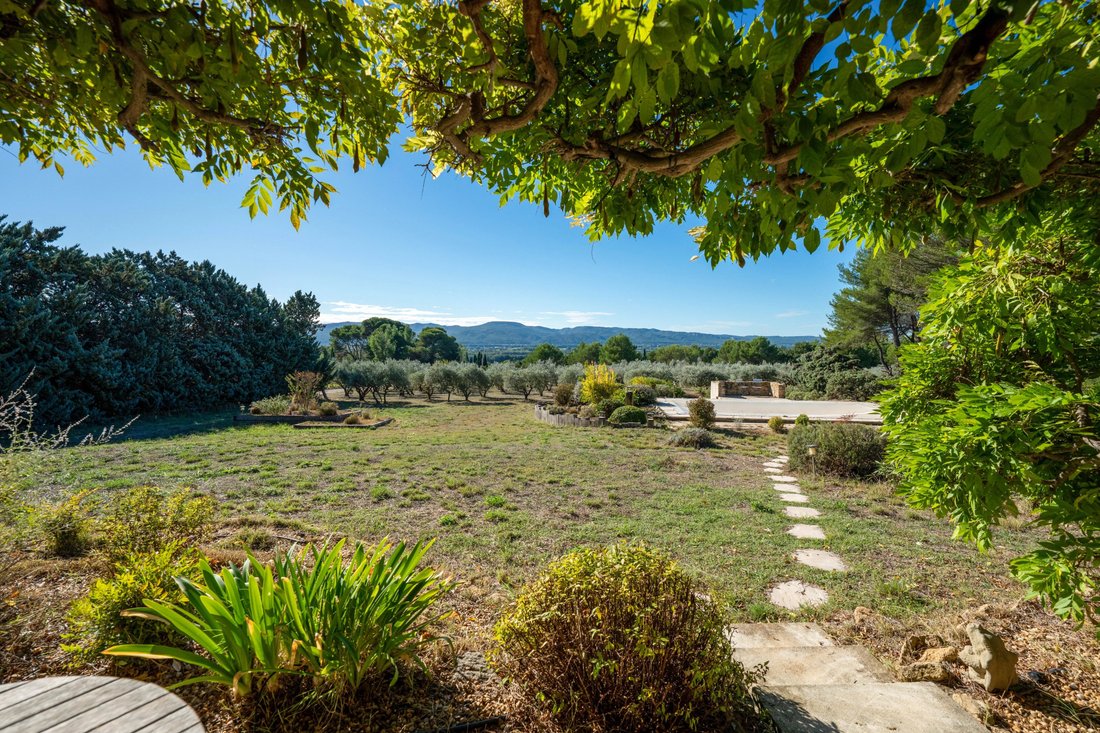 House in Puget, Provence-Alpes-Côte d'Azur, France 2 - 19075476