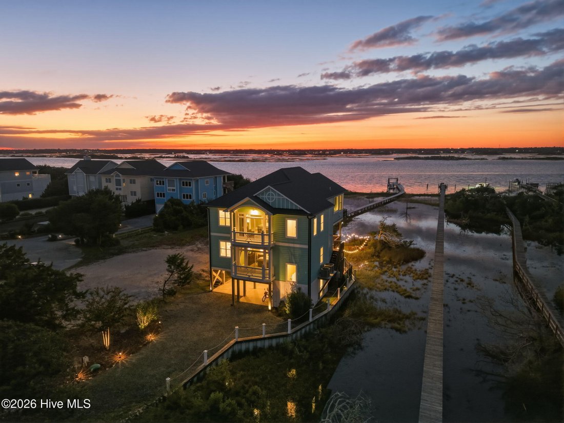 Casa a Topsail Beach, Carolina del Nord, Stati Uniti 1 - 19074774