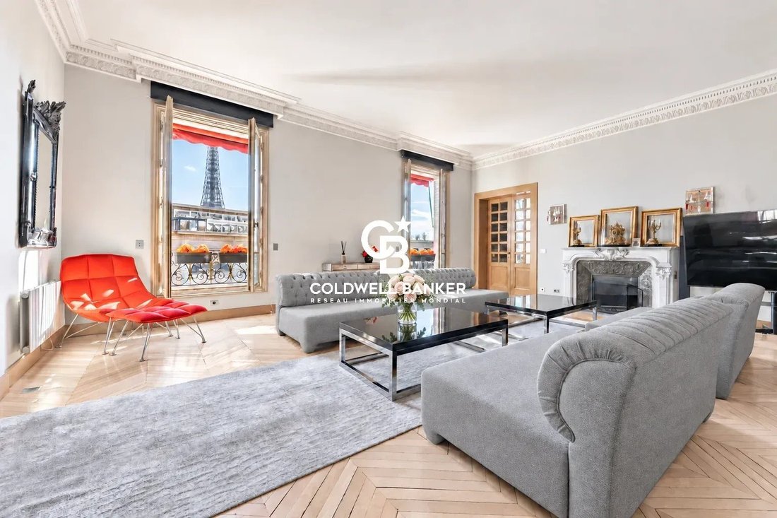 Apartment in Paris 16e Arrondissement, Paris, France 2 - 17560857
