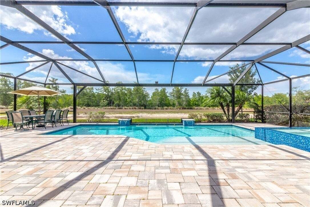 House in Naples, Florida, United States 3 - 19068915