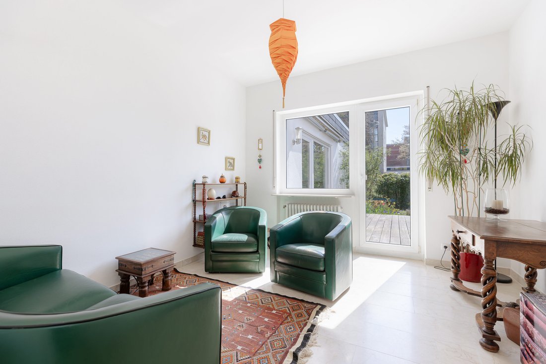 Bungalow in Frankfurt am Main, Hessen, Germany 5 - 19070068